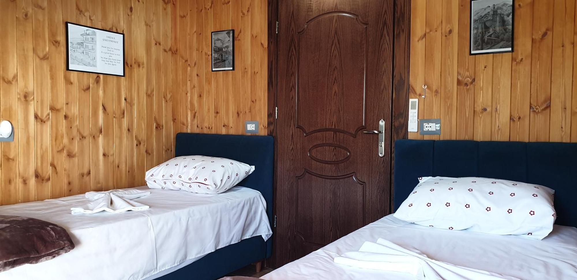 Shena Guest House Gjirokaster Luaran gambar