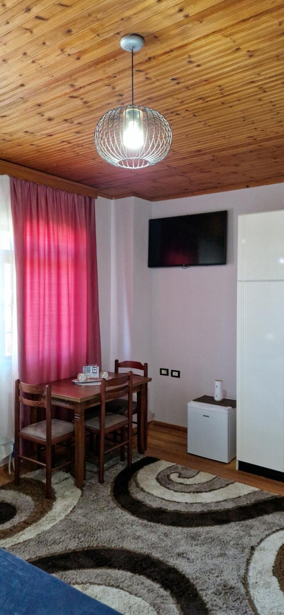 Shena Guest House Gjirokaster Luaran gambar