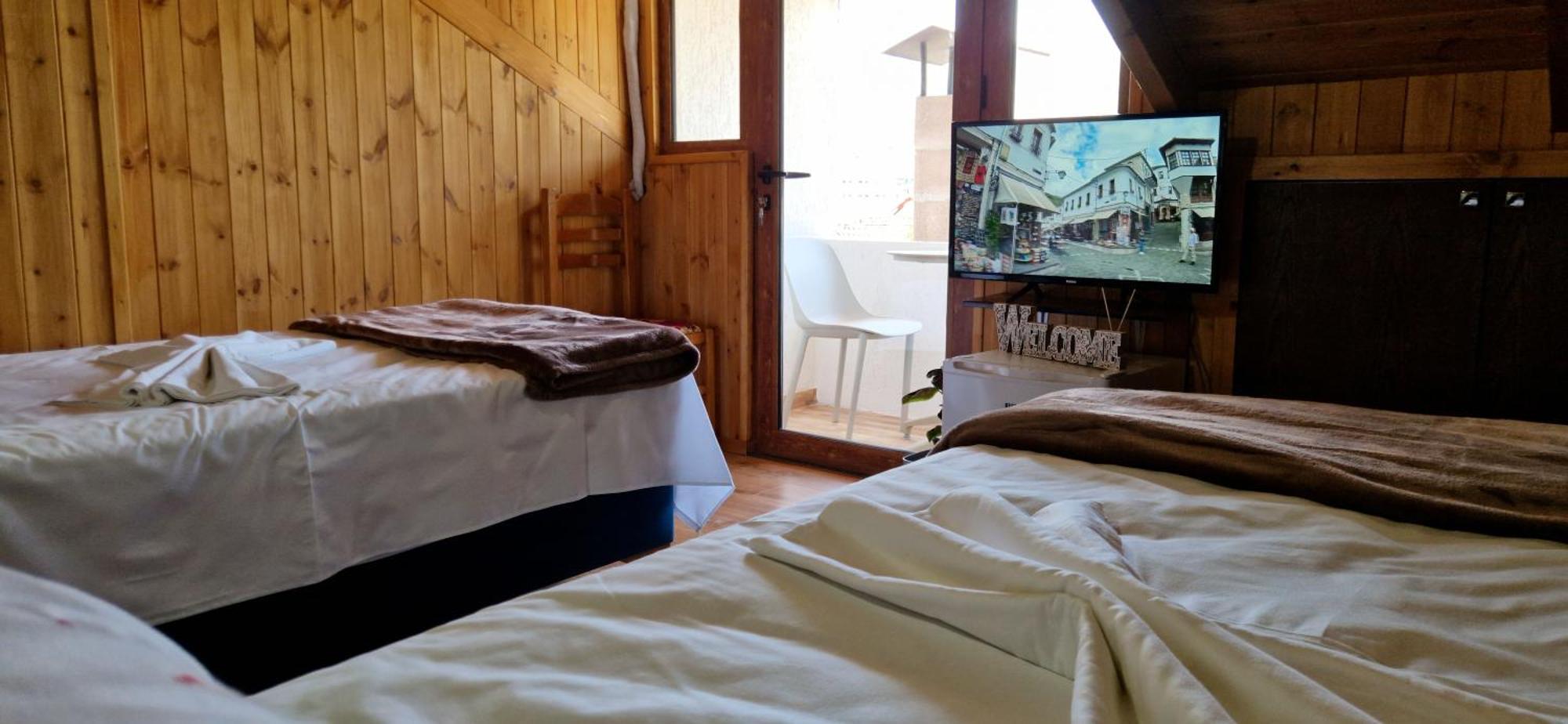 Shena Guest House Gjirokaster Luaran gambar