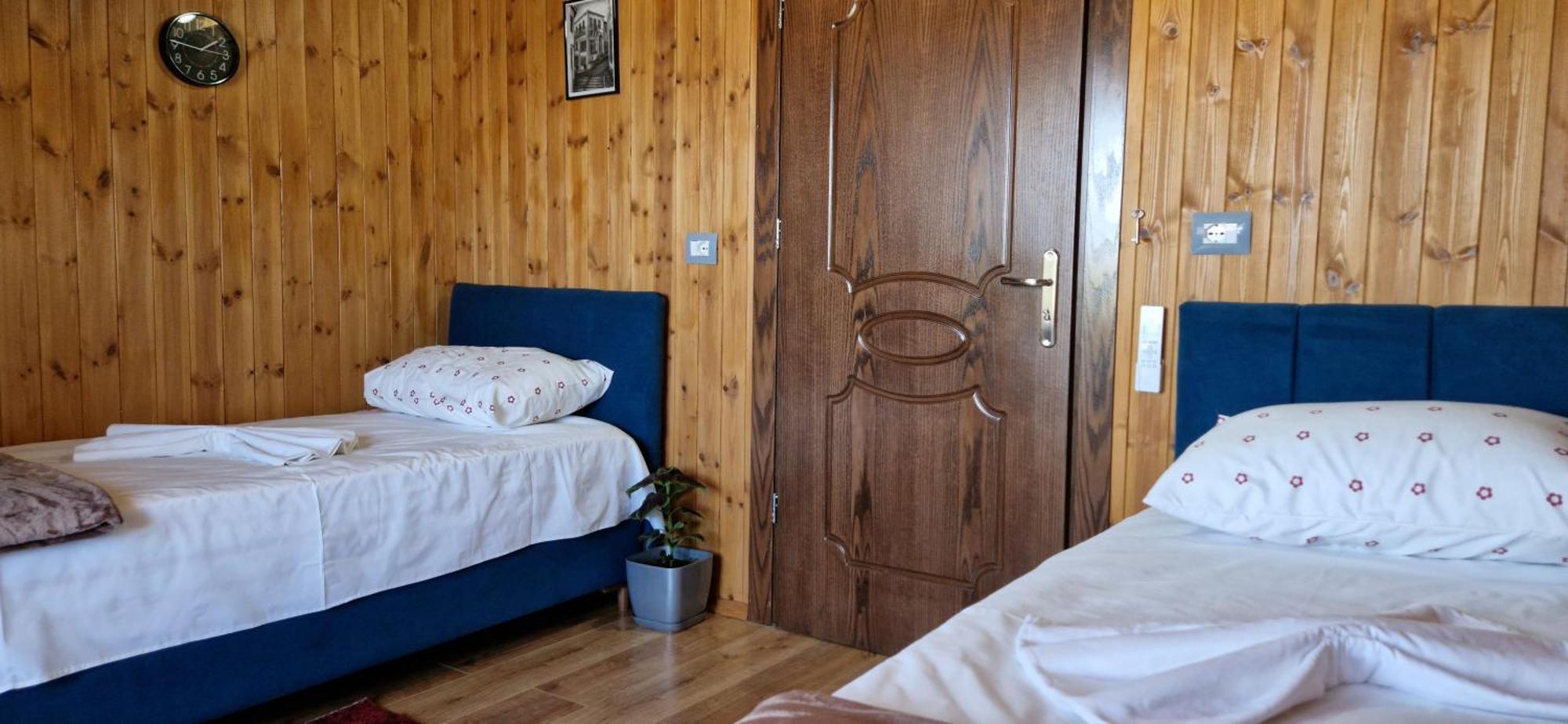 Shena Guest House Gjirokaster Luaran gambar