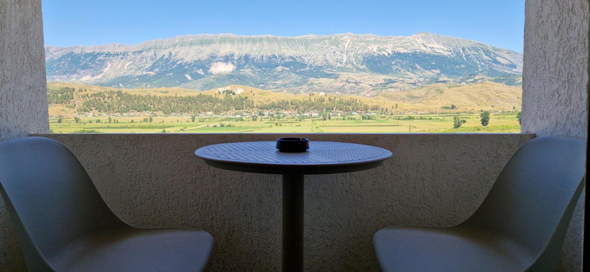 Shena Guest House Gjirokaster Luaran gambar