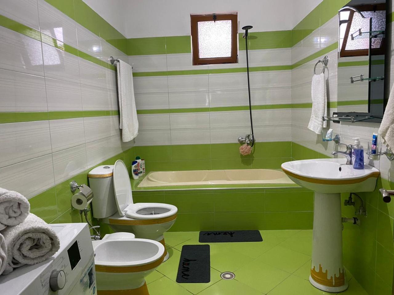 Shena Guest House Gjirokaster Luaran gambar